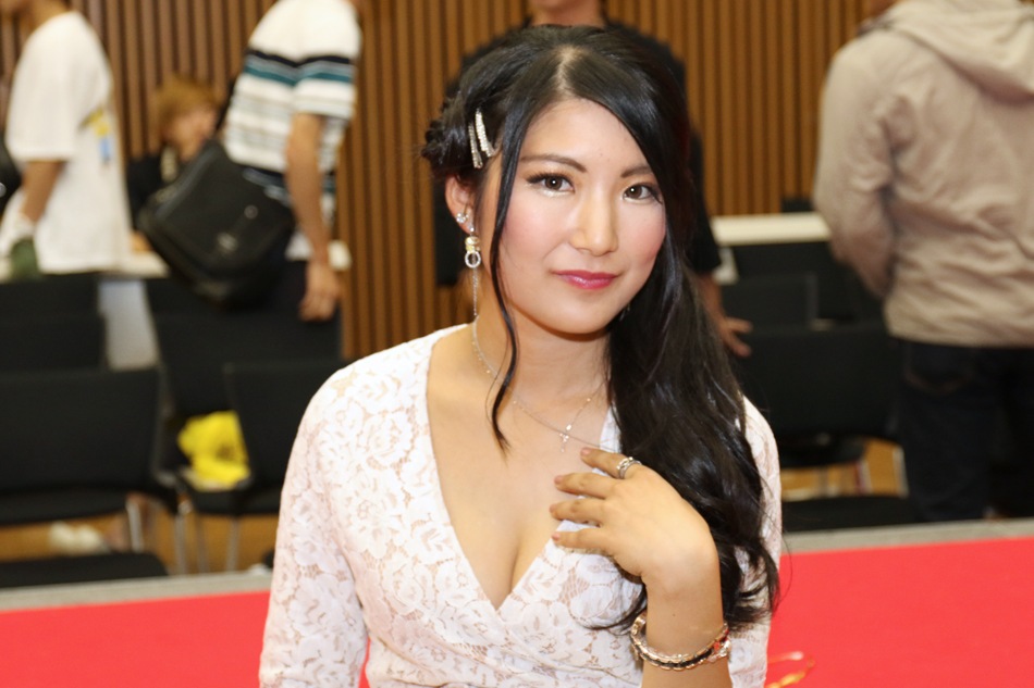 1538022390_1.jpg