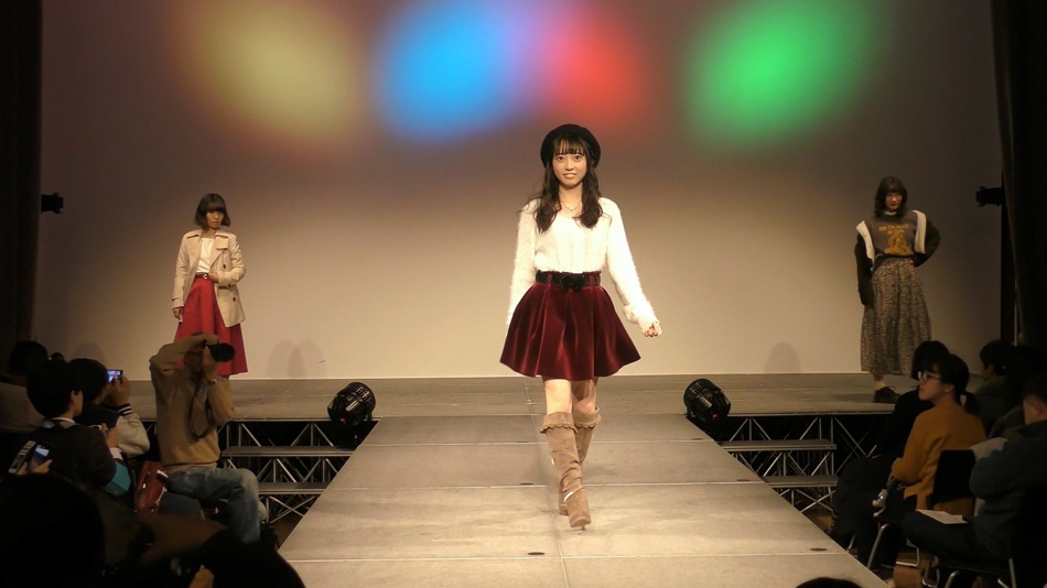 1543902845_5.jpg