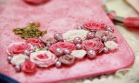 紙で作る薔薇のアクセサリー「ロザフィ作品展」開催中！14日（日）まで 