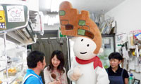 【動画】<大野城市政40周年企画②>大野ジョーくんと錦町通り商店会を町歩き！ 