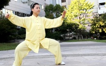 【動画】たった2分の健康法！本場中国の太極拳！演舞・王程程さん