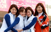 【動画】みとえりあすVS外国人！『動フォトガールズ』（その3）＠福岡モーターショー2014の3日目