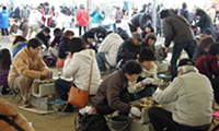 第8回「豊前海一粒かき」のかき焼き祭り開催！
